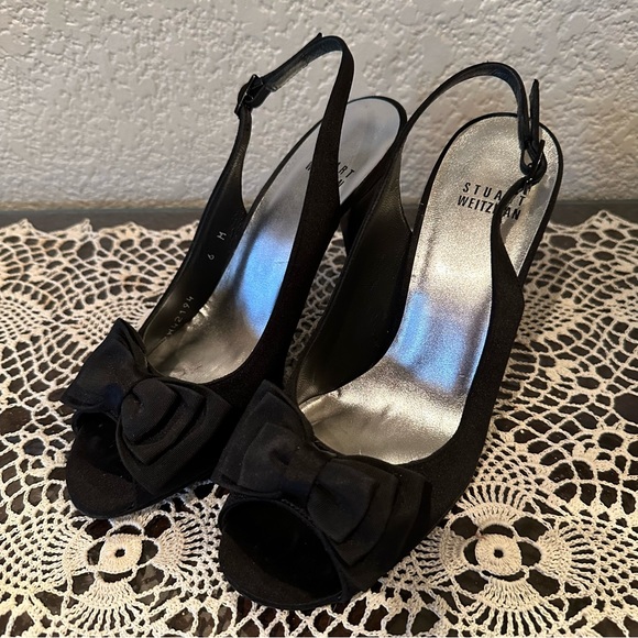 Stuart Weitzman Black Bow Open Toe Slingback Pumps - Picture 4 of 14
